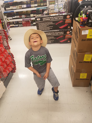 Discount Store «Here Today Lake St Louis», reviews and photos, 6233 Ronald Reagan Dr, Lake St Louis, MO 63367, USA