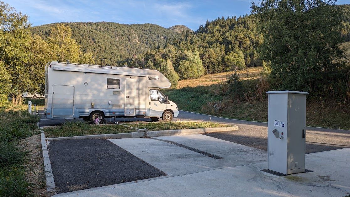 Camping car Park à Saint-Pierre-dels-Forçats (Pyrénées-Orientales 66)