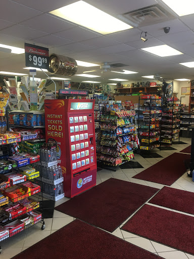 Grocery Store «Huron Market», reviews and photos, 26012 Waltz Rd, New Boston, MI 48164, USA