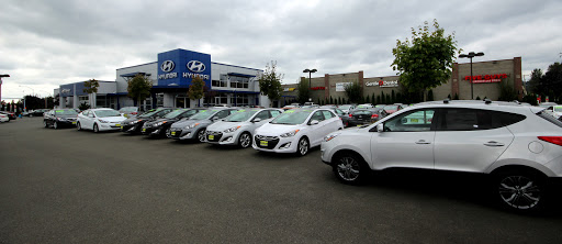 Hyundai Dealer «Korum Hyundai», reviews and photos, 111 River Rd, Puyallup, WA 98371, USA