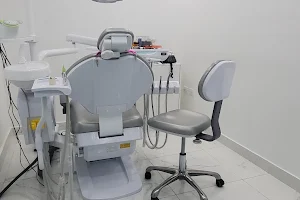 Centro Dental ODONTOCEN image