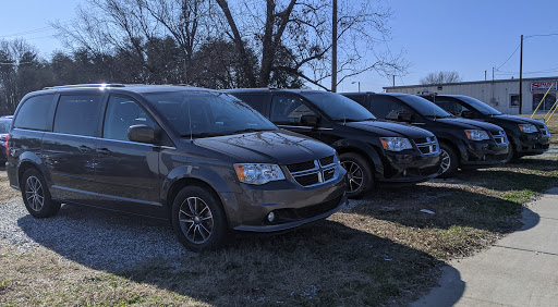 Used Car Dealer «Monarch Auto Sales», reviews and photos, 4519 W Market St #100, Greensboro, NC 27407, USA