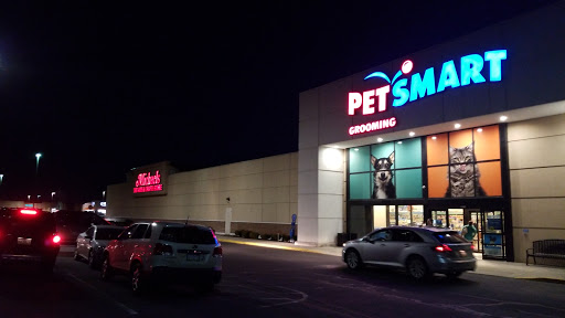 Pet Supply Store «PetSmart», reviews and photos, 1125 Quentin Rd, Lebanon, PA 17042, USA