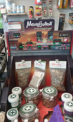 Pet Store «Species Pet Supply», reviews and photos, 1935 W Brandon Blvd, Brandon, FL 33511, USA