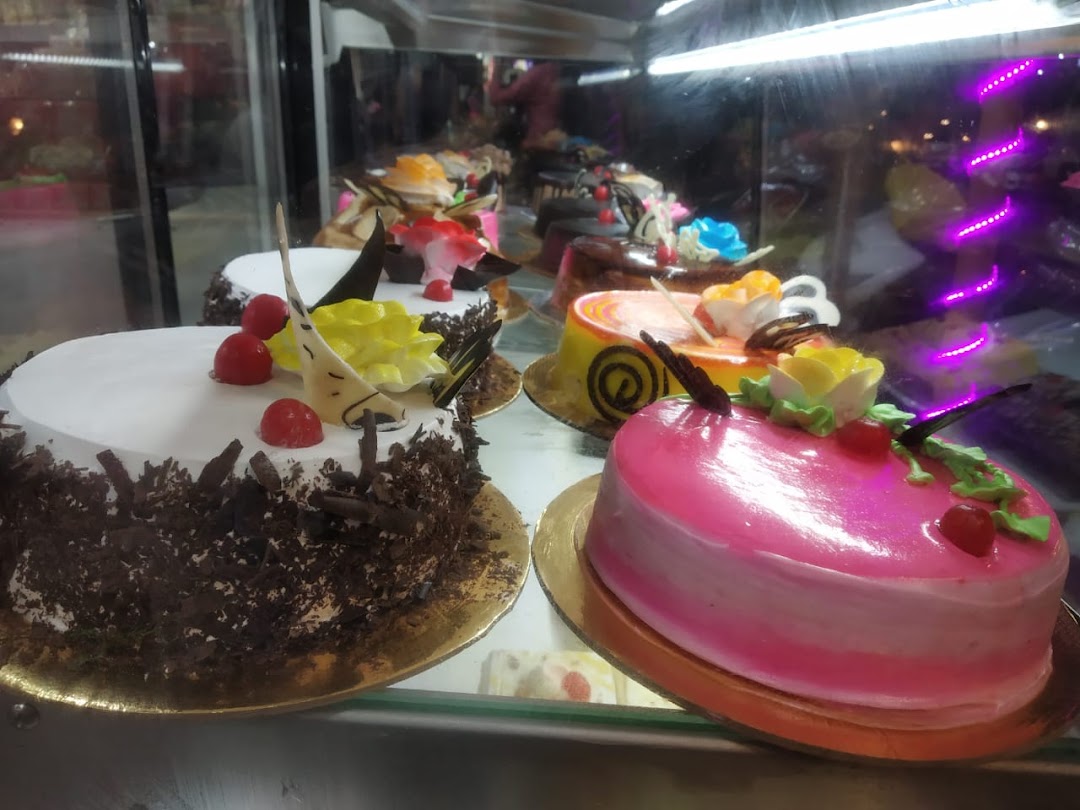 Tree house Bakery