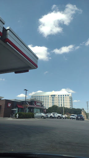 Gas Station «QuikTrip», reviews and photos, 1600 Lyndon B Johnson Fwy, Farmers Branch, TX 75234, USA