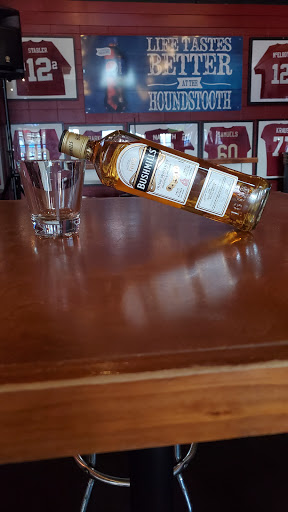 Bar «The Houndstooth», reviews and photos, 1300 University Blvd, Tuscaloosa, AL 35401, USA