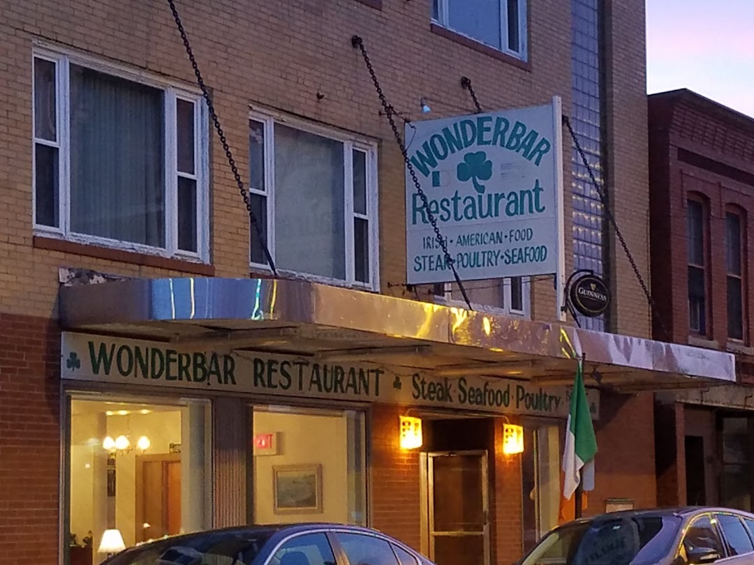 Wonderbar Restaurant