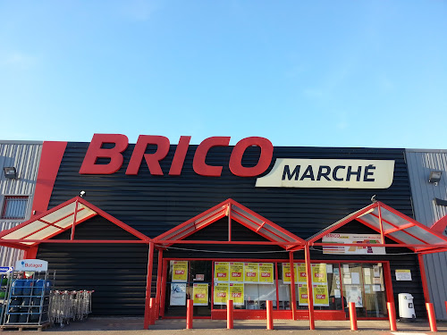 Magasin de bricolage Bricomarché Thizy-Les-Bourgs Thizy-les-Bourgs