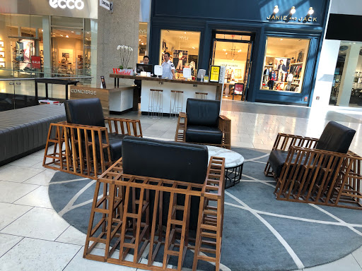 Shopping Mall «Westfield Santa Anita», reviews and photos, 400 S Baldwin Ave, Arcadia, CA 91007, USA