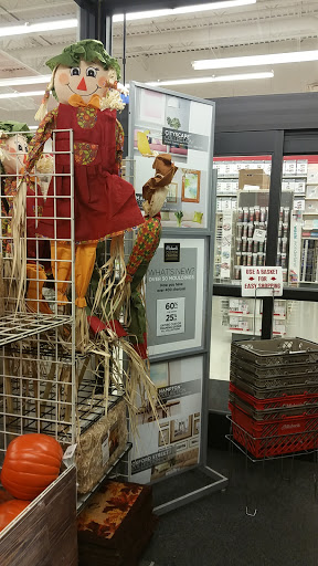 Craft Store «Michaels», reviews and photos, 1840 E Independence St, Springfield, MO 65804, USA
