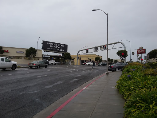 Thrift Store «Goodwill», reviews and photos