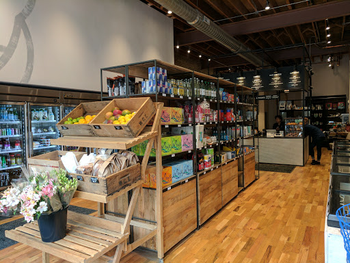 Gourmet Grocery Store «The Market by Foxtrot», reviews and photos, 1019 W Lake St, Chicago, IL 60654, USA