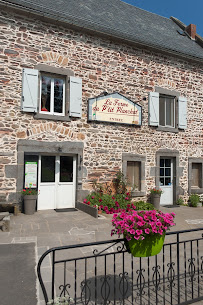 Photos du propriétaire du Restaurant Auberge du Petit Planchat à Saint-Sauves-d'Auvergne - n°14
