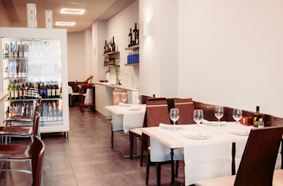 Casa Antonio Restaurante - C. Corredera, 106, 02640 Almansa, Albacete, Spain
