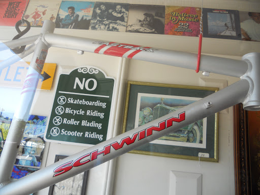 Used Bicycle Shop «RE-CYCLER APPLIANCES», reviews and photos, 16850 Lorain Ave, Cleveland, OH 44111, USA