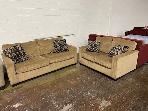 Used Furniture Store «Corporate Rentals Clearance Center», reviews and photos, 8840 Greenwood Pl, Savage, MD 20763, USA