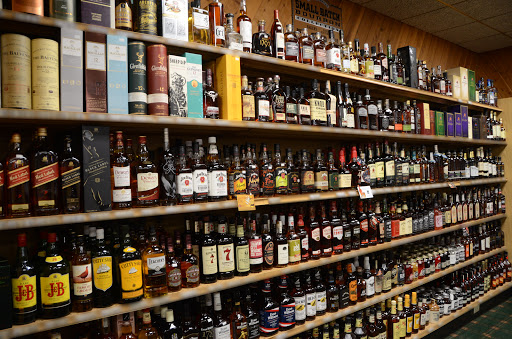 Liquor Store «House of Wines & Liquors Off», reviews and photos, 1225 Vermillion St, Hastings, MN 55033, USA