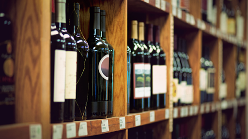 Liquor Store «Peninsula Wines & Liquors», reviews and photos, 208 Franklin Pl, Woodmere, NY 11598, USA