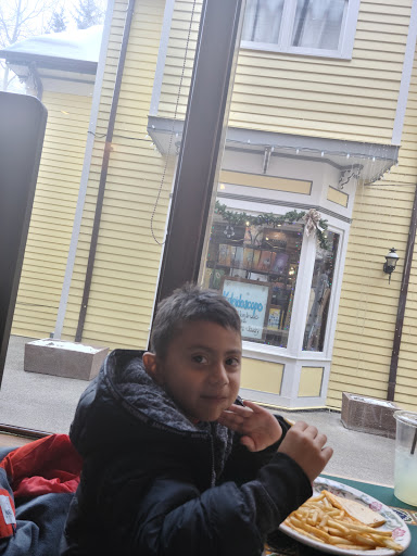 Chocolate Shop «Rocky Mountain Chocolate Factory», reviews and photos, 126 S Main St, Breckenridge, CO 80424, USA