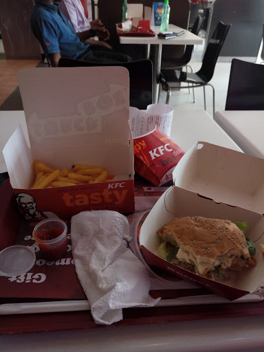 KFC, 49c Ligali Ayorinde St, Maroko, Lagos, Nigeria, Breakfast Restaurant, state Lagos
