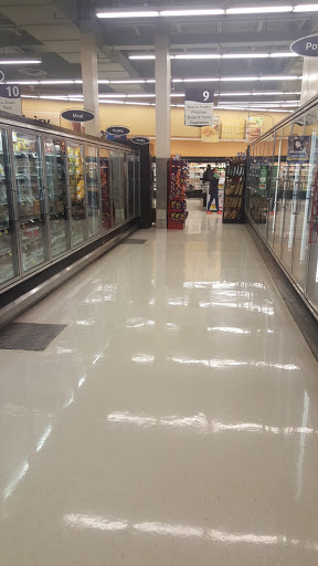 Grocery Store «Jewel-Osco», reviews and photos, 2164 Bloomingdale Rd, Glendale Heights, IL 60139, USA