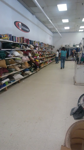 Thrift Store «Value World», reviews and photos, 22615 Ecorse Rd, Taylor, MI 48180, USA