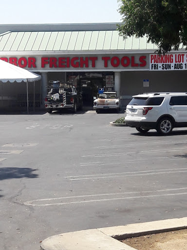 Hardware Store «Harbor Freight Tools», reviews and photos, 901 N Carpenter Rd #70, Modesto, CA 95351, USA