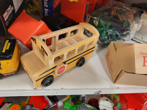 Thrift Store «Goodwill - Maple Grove: Circle North», reviews and photos, 13605 80th Cir N, Maple Grove, MN 55311, USA