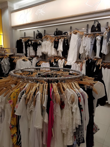 Shopping Mall «Houston Premium Outlets», reviews and photos, 29300 Hempstead Rd, Cypress, TX 77433, USA