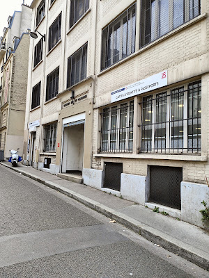 Service cartes d'identité et passeports du 18e à Paris