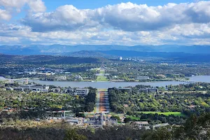 Mount Ainslie Lookout image