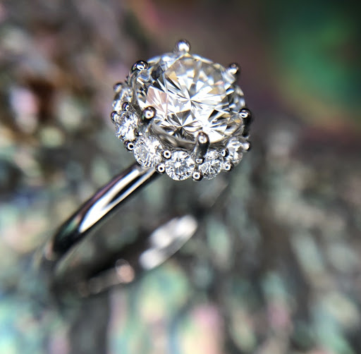 Jewelry Store «Rodeo Jewelers», reviews and photos, 1560 Foothill Blvd, La Verne, CA 91750, USA