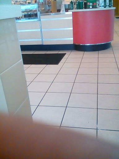 Bakery «Krispy Kreme Doughnuts», reviews and photos, 504 E Meighan Blvd, Gadsden, AL 35903, USA