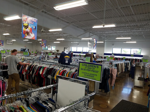 Thrift Store «Goodwill Retail Store of Springfield – Battlefield», reviews and photos, 3151 S Kansas Expy, Springfield, MO 65807, USA