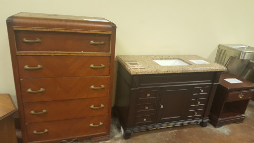 Thrift Store «FODAC Community Thrift Store», reviews and photos, 4900 Lewis Rd, Stone Mountain, GA 30083, USA