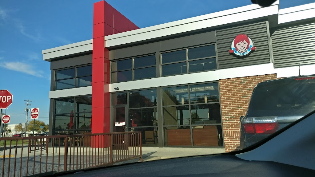 Wendy's Allentown, PA 18103 Menu, Hours, Reviews and Contact