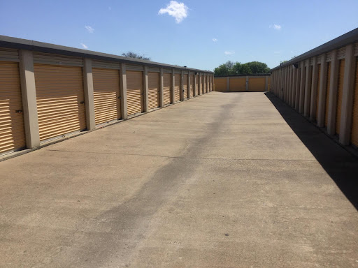 Self-Storage Facility «Life Storage», reviews and photos, 1010 E Hwy 67, Duncanville, TX 75137, USA