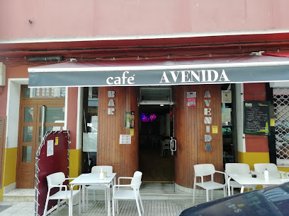 Café Bar Avenida - Av. de Galicia, 9, 33700 Luarca, Asturias, Spain