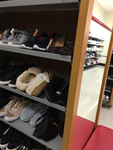 Department Store «T.J. Maxx», reviews and photos, 3445 Princeton Rd, Hamilton, OH 45011, USA