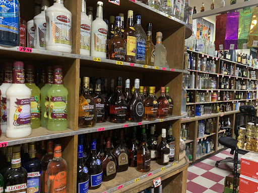 Liquor Store «Parkchester Liquor & Wine Shop», reviews and photos, 1671 Metropolitan Ave, Bronx, NY 10462, USA