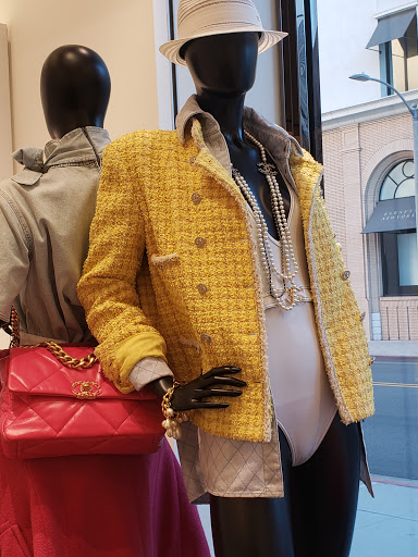 Clothing Store «Chanel Fine Jewelry Boutique», reviews and photos, 400 N Rodeo Dr, Beverly Hills, CA 90210, USA