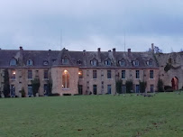 Abbaye les hôtels particuliers du Restaurant Buffet-Déjeuner-Bŕunch aux Vaux de Cernay à Cernay-la-ville - n°2