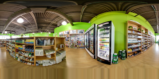 Health Food Store «Apple Wellness - Fitchburg Health Store», reviews and photos, 6313 McKee Rd, Fitchburg, WI 53719, USA