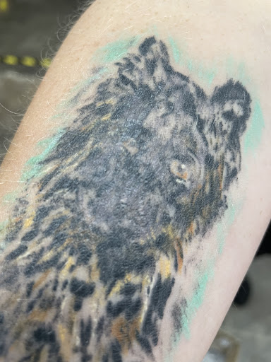 Tattoo Shop «Best Kept Secret Tattoo & Art Studio», reviews and photos, 225 E Sunshine St #9, Springfield, MO 65807, USA