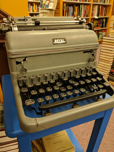 Used Book Store «Blue Plate Books», reviews and photos, 2257 Valley Ave, Winchester, VA 22601, USA