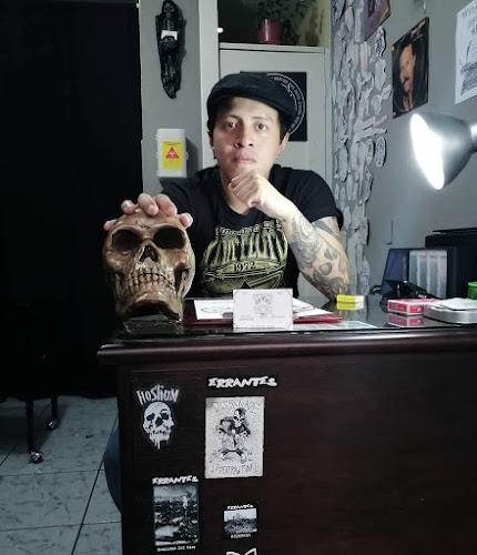 Opiniones de Asmodeo Tattoo & Body Piercing en Quito - Estudio de tatuajes