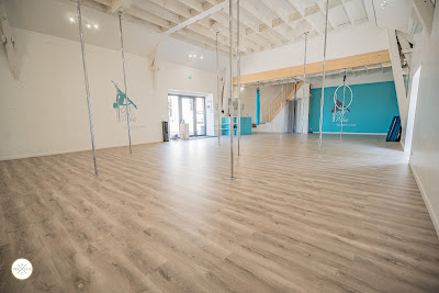 Off' Pole Studio à Malemort