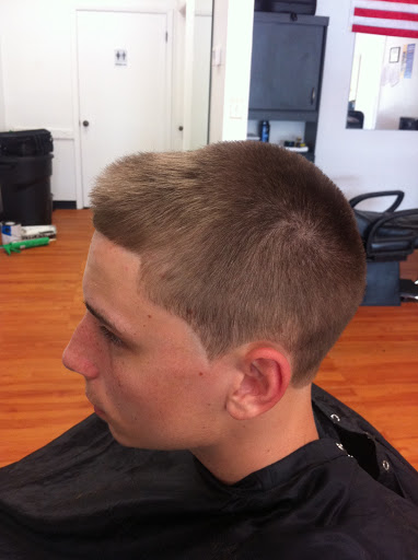 Barber Shop «Rich City Barber Shop», reviews and photos, 3676 N Wickham Rd, Melbourne, FL 32935, USA