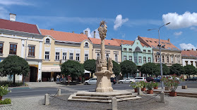 Szentháromság-szobor